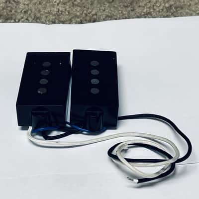 Unlabeled P-Bass Style Split Pickup image 10