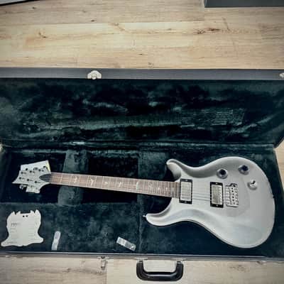 PRS Platinum Metallic Standard 22 Trem *MINT* image 2