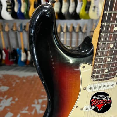 Fender American Standard Stratocaster 50 Th Anniversary 2004 Sunburst image 6