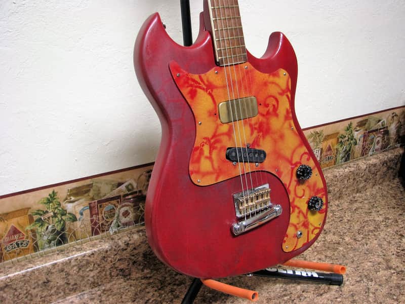 Kay Vanguard 1963 Blood red, Fire yellow, snakeskin image 1