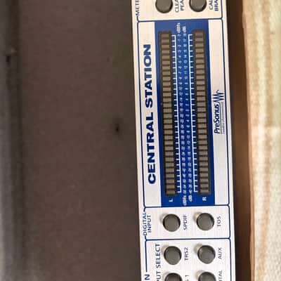PreSonus Central Station Plus Monitor Controller with Remote Control 2010s - Silver image 6