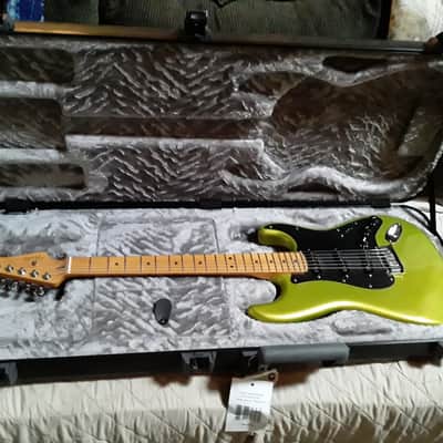 Fender American Ultra II Stratocaster with Maple Fretboard 2024 - Present - Solar Flare image 20