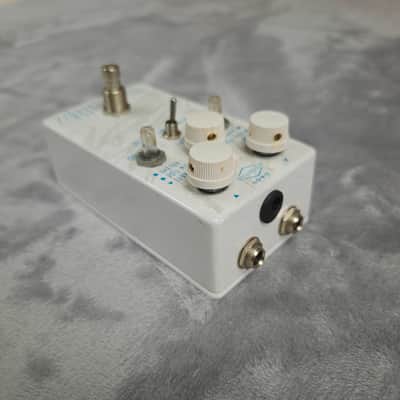 Adventure Audio Whateverb V1 2016 - White image 4