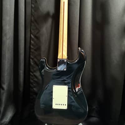 Fender Limited Edition Aerodyne Classic Stratocaster with Flame Maple Top 2019 - 3-Color Sunburst image 8
