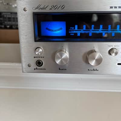 Marantz 2010 stereo receiver 1970’s image 2