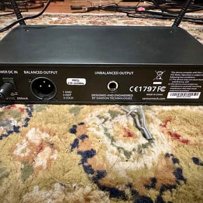 Samson CR88 C Band Receiver with Power Supply image 3