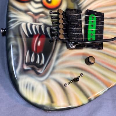 Kramer Baretta 1985 Custom Lion Airbrush image 4