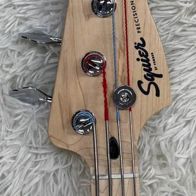 Fender Squier Sonic Precision Bass, Maple Fretboard, White Pickguard, Sunburst image 5