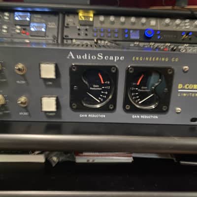 AudioScape Engineering Co. DC-101 D-COMP 2-Channel Limiter / Compressor 2018 - 2021 Green image 4
