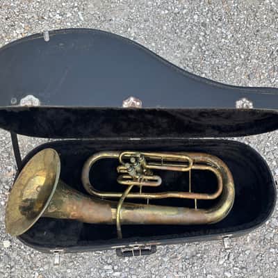 C G Conn Euphonium 3 Valve 1955 - Brass image 1