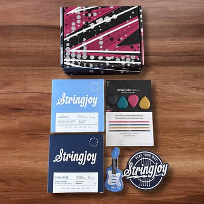 StrumCraft Picks & Strings Electric Guitar Gift Box | Stringjoy & Rombo image 3