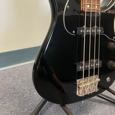 Fender Urge 1993 - Black image 6