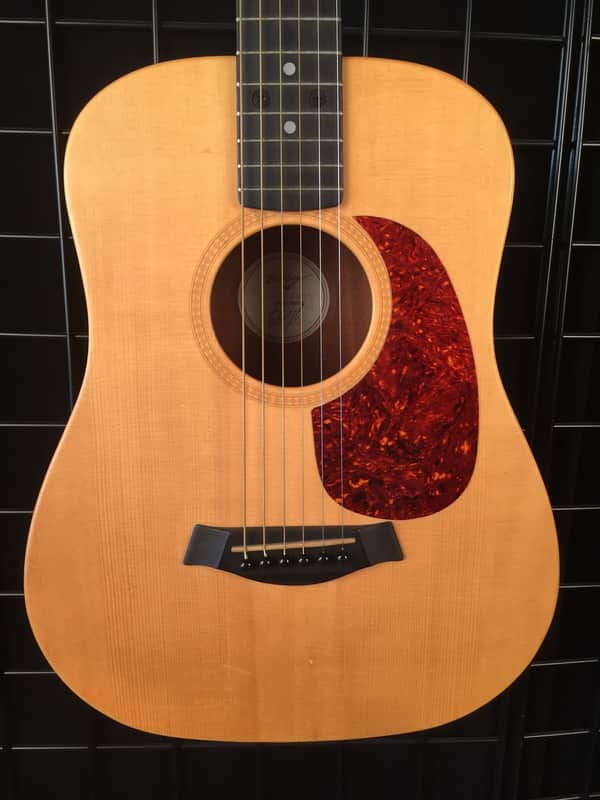 Taylor Baby Taylor 301 Travel Size Acoustic Guitar Natural w
