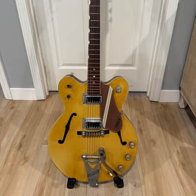 Gretsch Streamliner 1974 - Yellow nitrocellulose image 1
