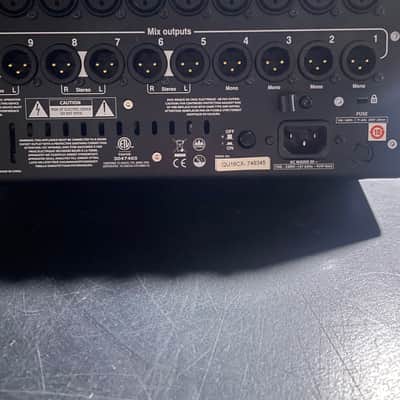 Allen & Heath QU-16 16-Channel Digital Mixer 2013 - Present - Black image 4