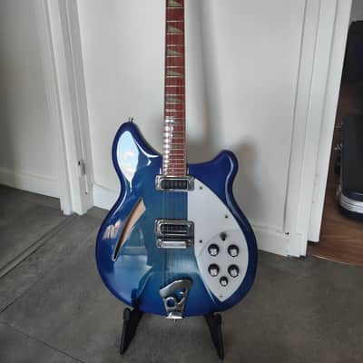 Rickenbacker 360 "Color of the Year" 2005 - Blue Burst image 2