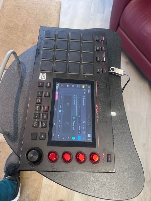 Akai MPC Live Standalone Sampler / Sequencer | Reverb