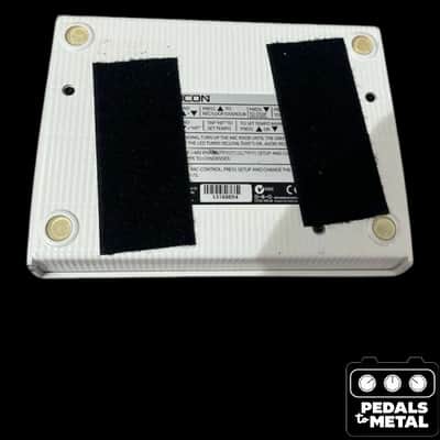 TC Helicon VoiceLive Play 2012 - Present - White - X18516 image 7