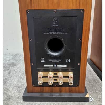 Linn Majik 140 - Hi-Fi Speakers Pair - Walnut - Good image 4
