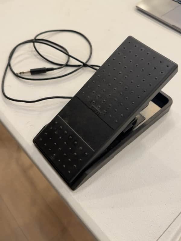 Yamaha FC7 Volume Pedal 2010s - Black image 1