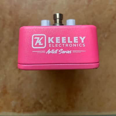 Keeley Realizer Reverberator Limited Edition - Pedal Partners 2021 - 2022 - Matte Sparkle Pink image 3