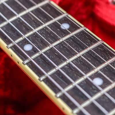 Epiphone Tom DeLonge Signature ES-333 | Brown Cream Stripe image 10