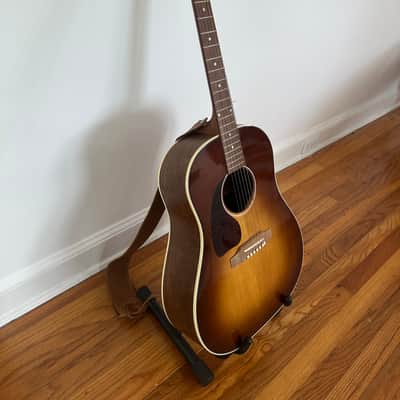 Gibson J-45 Studio Walnut 2025 - Present - Gloss Walnut Burst image 3