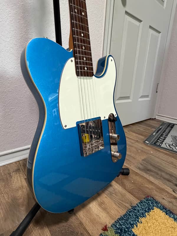 Squier Classic Vibe '60s Custom Esquire