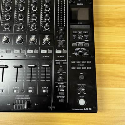 Pioneer DJM-A9 4-Channel Professional DJ Mixer - Black imagen 3
