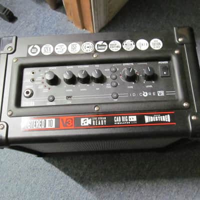 Blackstar ID:CORE 10 V3 Stereo 10-Watt 2x3" Digital Modeling Guitar Combo - Black image 2