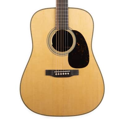 Martin HD-28E Dreadnought Acoustic Electric - Natural image 1