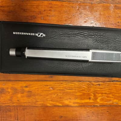 Sennheiser MD 441U Supercardioid Dynamic Microphone 1971 - Present - Black image 2
