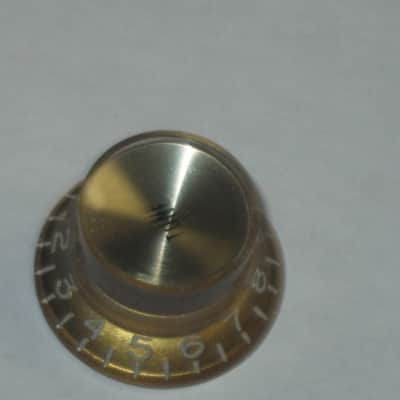 ONE very lite use genuine Gibson TONE (small print) knob from PRMK-030 set (only ONE TONE knob for sale / the other three knobs NOT included)  late 2000s or early 2010s - Knob is Gold with White Numbers & White Dashes (Gold Reflector w/ Small Black Print) image 13