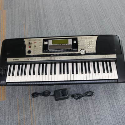 Yamaha PSR-740 Synthesizer Keyboard image 1