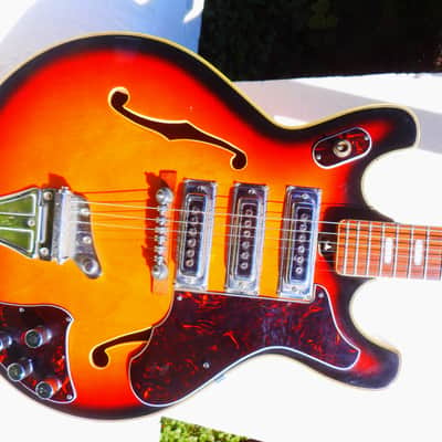 Teisco  Archtop Semi Hollow Body Guitar, 1960's, Sunburst, 3 PU's, Very Fancy image 2