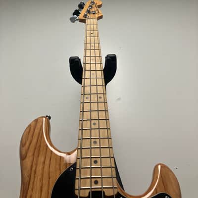 Fender American Deluxe Dimension Bass IV with Maple Fretboard 2014 - 2016 - Natural image 4