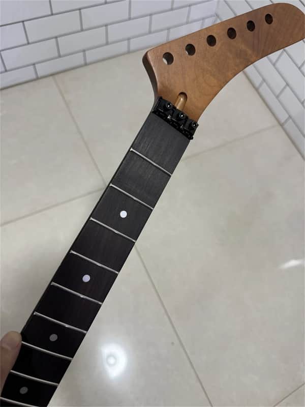 Banana head Stainless 22frets Roasted Maple guitar neck Rosewood fingerboard image 1