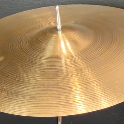 Zildjian 18" A. 60's Small Stamp Crash Cymbal - 1357g image 3