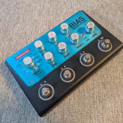 Positive Grid Bias Modulation Pro 2010s - Blue image 3