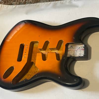1993 MIM Fender Mexico 3TS Sunburst Stratocaster Guitar Body 6 Post Tremolo image 2