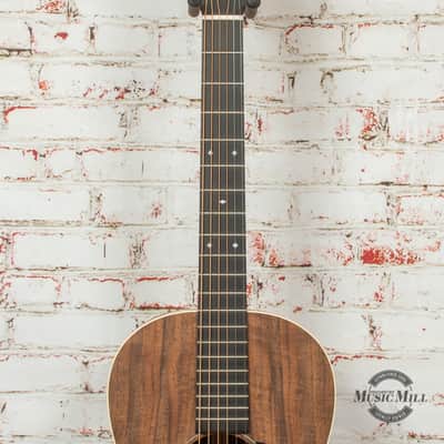 Martin Custom 00-17 12-Fret Black Walnut Satin Acoustic Guitar x0913 image 3