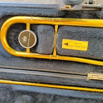 Vintage Cleveland-King 605 student trombone1971-74' - Clear lacquer finish, W/original case image 4