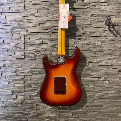 Fender 70th Anniversary American Professional II Stratocaster RW Comet Burst image 6