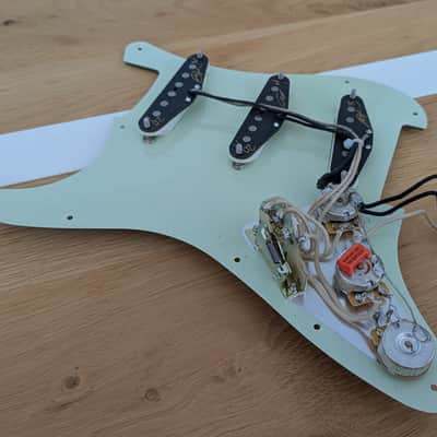 Monty's '62 Strat loaded tortoise pickguard image 7