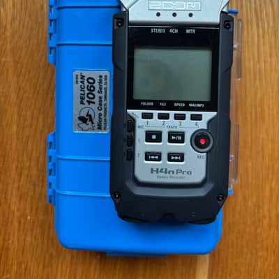 Zoom H4n PRO Handy Digital Multitrack Recorder 2010s - Silver / Black image 2