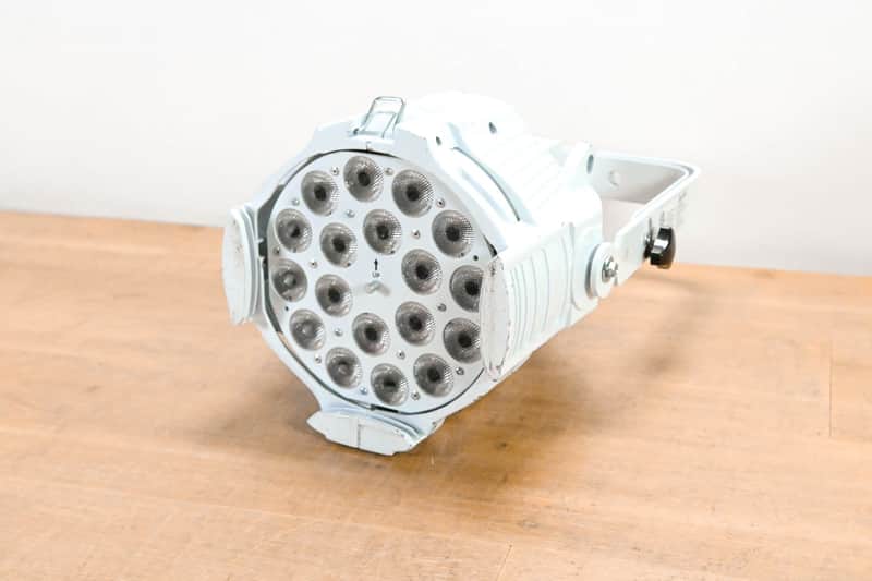Elation OPTI TRI PAR 18 x 3W Tri Color LED Par - White CG011QU image 1