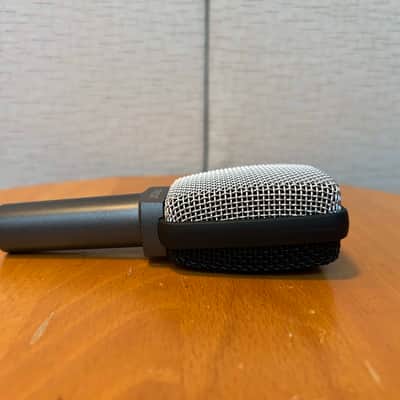 Sennheiser e609 Silver Supercardioid Dynamic Microphone 1998 - Present - Dark Gray image 7