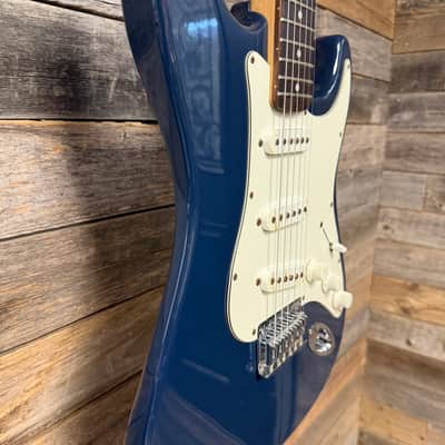 Fender  Squier Stratocaster Bullet Indonesia image 4