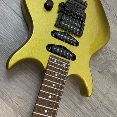 Hamer 1986 Steve Stevens SS1 Signature Gold Sparkle Electric Guitar image 11