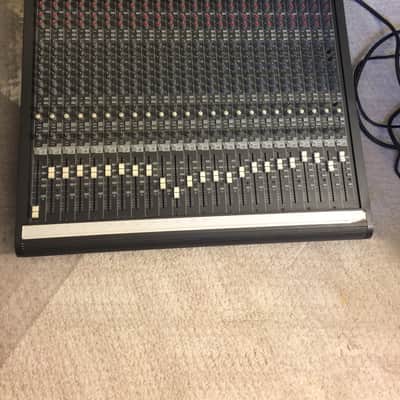 Mackie 24 channel mixer with meter bridge and power supply image 2